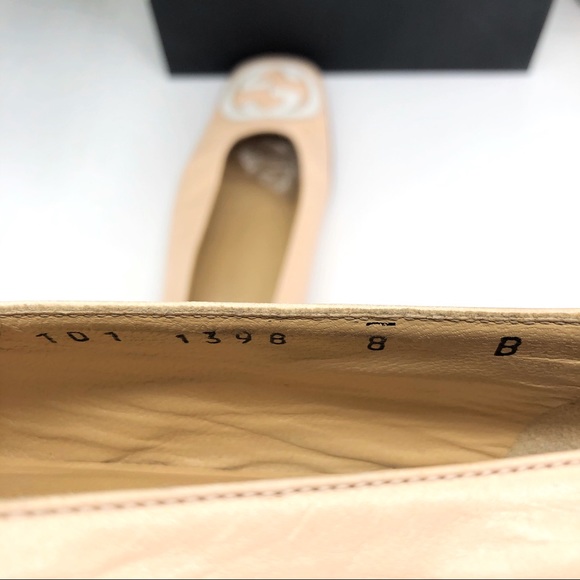 Gucci Authentic 90s GG Logo Square Toe Flats - Picture 7 of 8